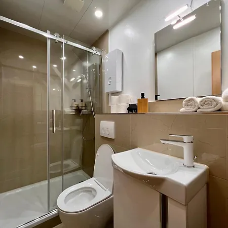 Primetime Suite Fuer 2 Mit Kueche Essen Exterior photo